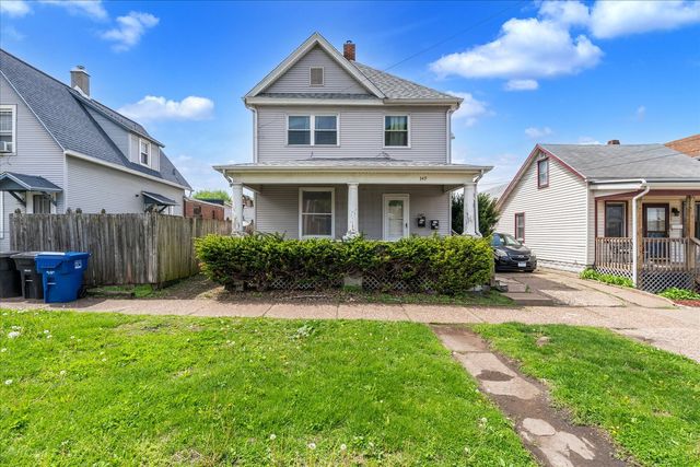 349 10th Street, Moline, IL 61265
