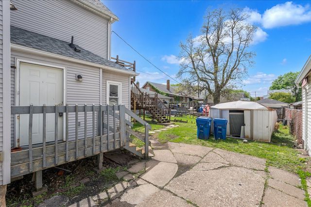 349 10th Street, Moline, IL 61265