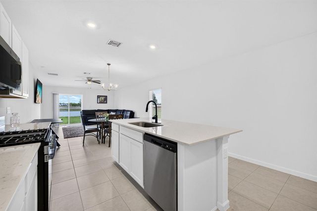 5876 NW Sweetwood Drive, Port St. Lucie, FL 34987