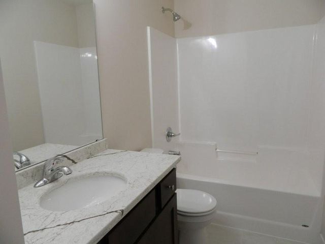 2104 6th Avenue NE, Kasson, MN 55944