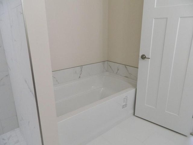 2104 6th Avenue NE, Kasson, MN 55944