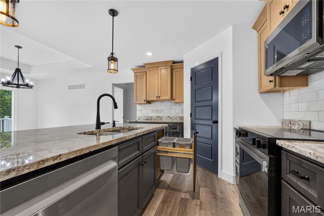 1665 Scenic Drive, Festus, MO 63028