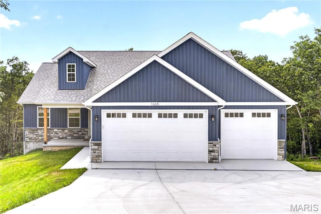 1665 Scenic Drive, Festus, MO 63028