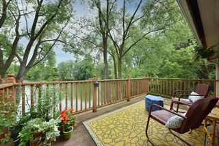 502 Laurel Lake ROAD #8, Thiensville, WI 53092