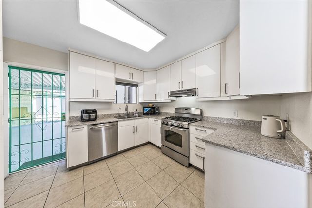 12159 Pantheon, Norwalk, CA 90650