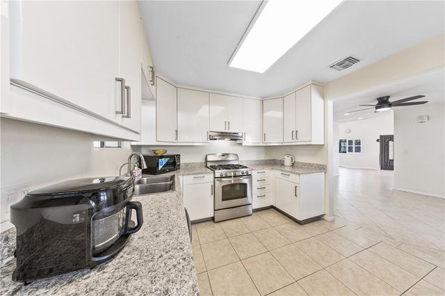 12159 Pantheon, Norwalk, CA 90650