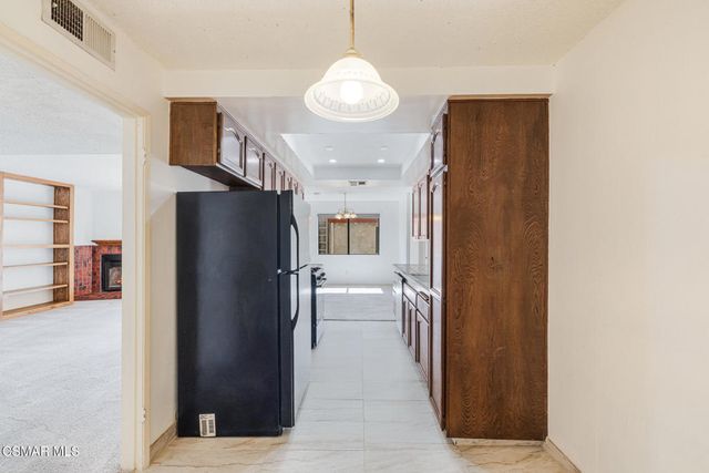 9960 Owensmouth Avenue 7, Chatsworth, CA 91311