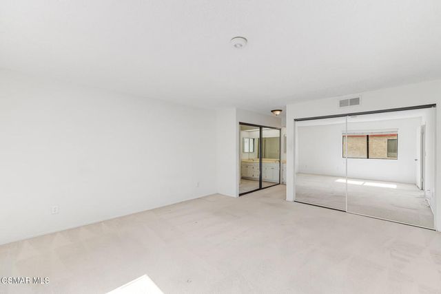 9960 Owensmouth Avenue 7, Chatsworth, CA 91311