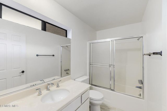 9960 Owensmouth Avenue 7, Chatsworth, CA 91311