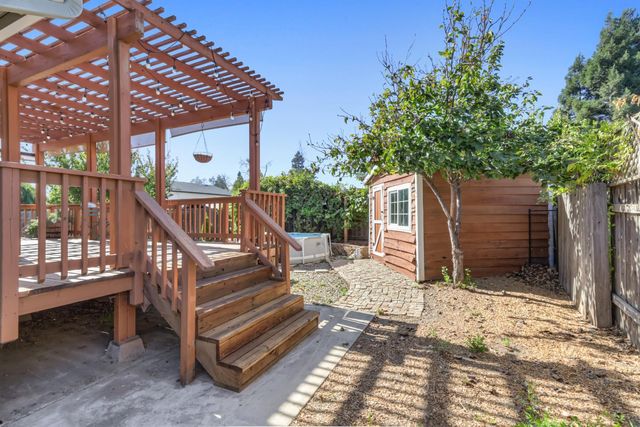 8191 Canyon Oak Dr, Citrus Heights, CA 95610