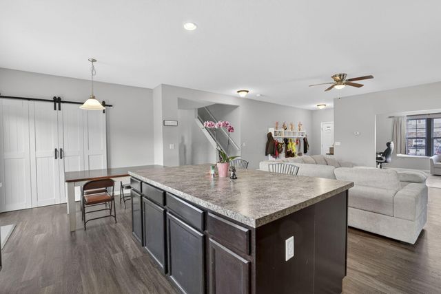 60 Henderson Lane, South Bloomfield, OH 43103