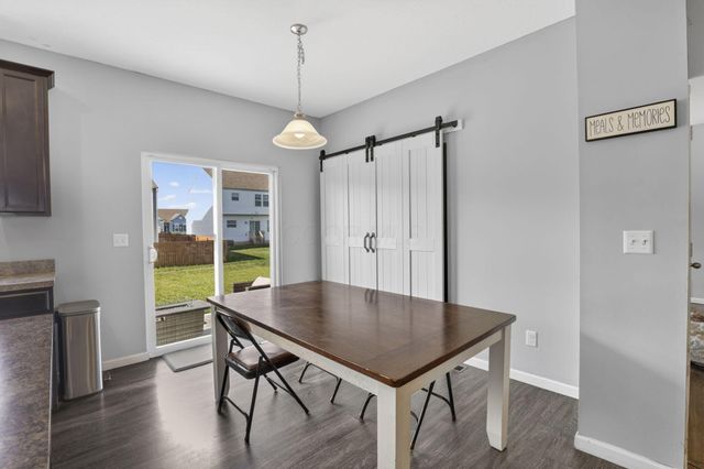 60 Henderson Lane, South Bloomfield, OH 43103