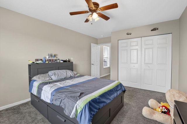 60 Henderson Lane, South Bloomfield, OH 43103