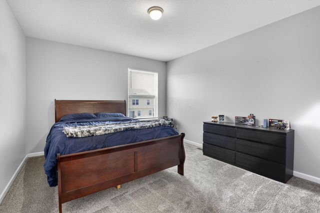 60 Henderson Lane, South Bloomfield, OH 43103