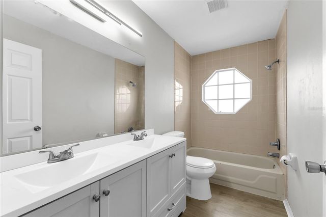 2752 N JULIET DRIVE, Deltona, FL 32738