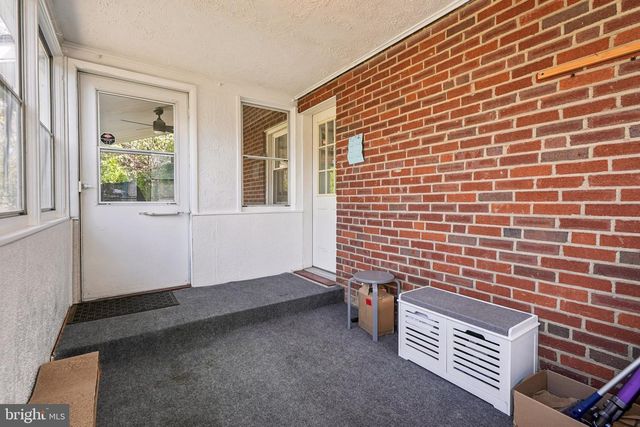 1511 ROBINSON AVE, Havertown, PA 19083