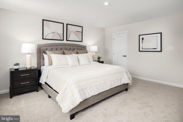 6603 MUTUAL DR, Inwood, WV 25428