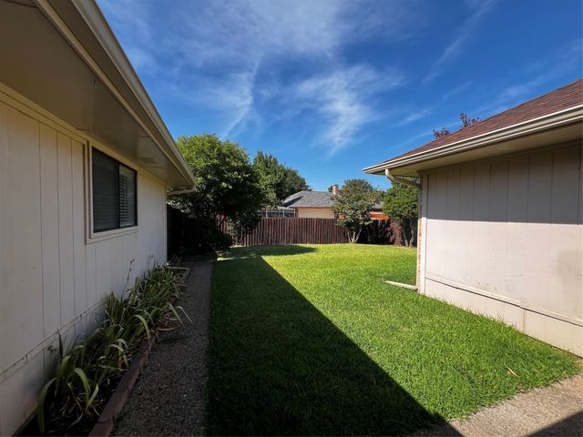 2501 Primrose Drive, Richardson, TX 75082