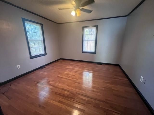 135 Township Road 85 E, Chesapeake, OH 45619