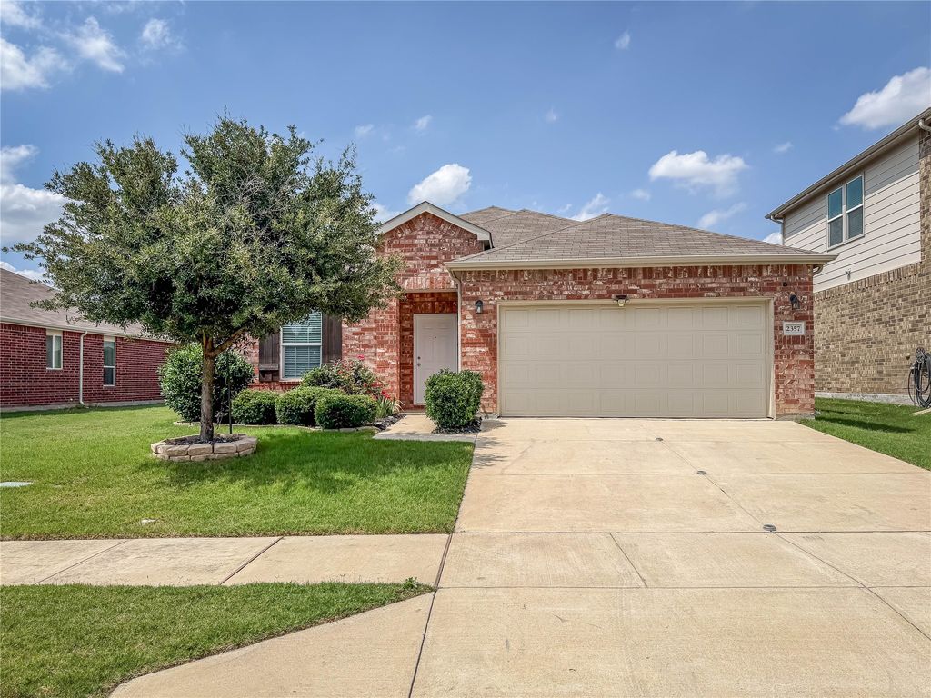2357 Bernese Lane, Fort Worth, TX 76131