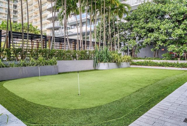 121 NE 34th Street 2502, Miami, FL 33137