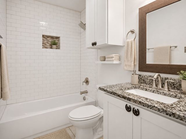 5409 Queens Court, Lake Dallas, TX 75065