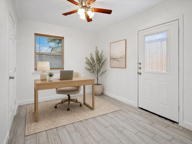 5409 Queens Court, Lake Dallas, TX 75065