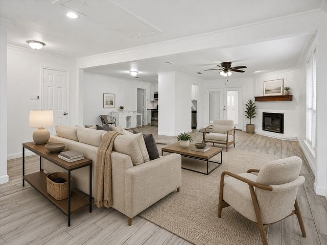 5409 Queens Court, Lake Dallas, TX 75065