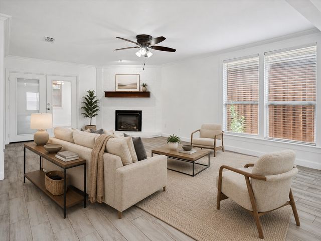 5409 Queens Court, Lake Dallas, TX 75065