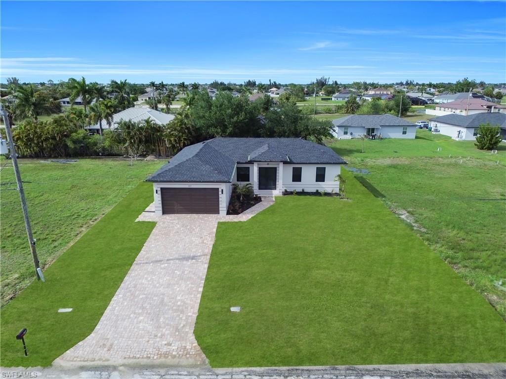 513 NW 25th TER, CAPE CORAL, FL 33993 — photo 2