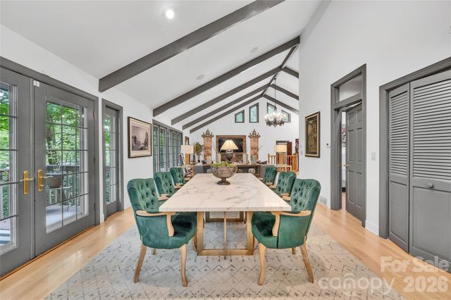 562 West Club Boulevard, Lake Toxaway, NC 28747