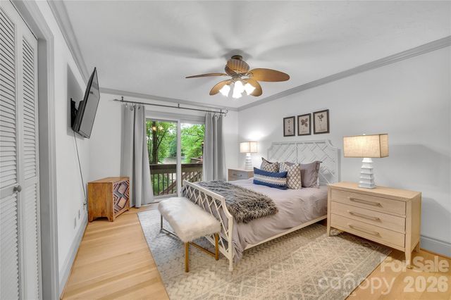 562 West Club Boulevard, Lake Toxaway, NC 28747