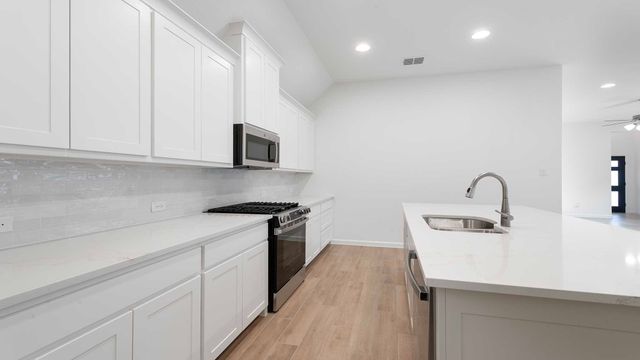 2813 Fargo Mews, Fate, TX 75087