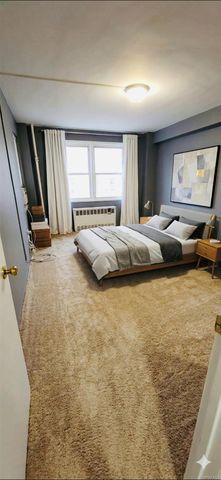 89-15 PARSONS Boulevard W6B, Jamaica Hills, NY 11432