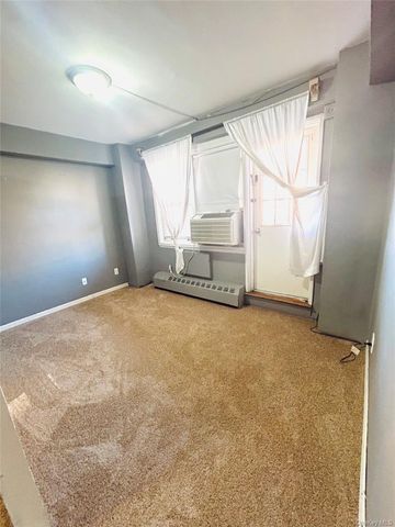 89-15 PARSONS Boulevard W6B, Jamaica Hills, NY 11432