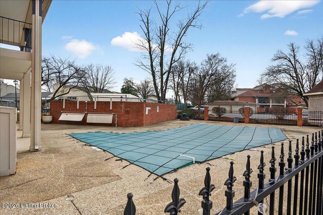 1306 Forest Park Rd, Louisville, KY 40223