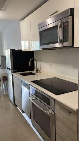 1300 Brickell Bay Dr 2000, Miami, FL 33131