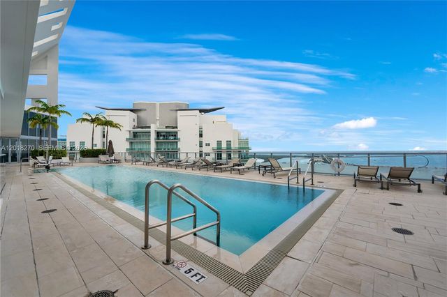 1300 Brickell Bay Dr 2000, Miami, FL 33131