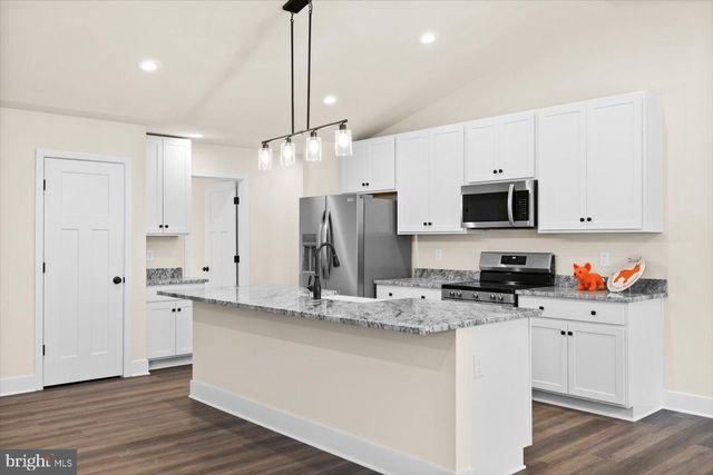 11399 MARQUIS RD, Unionville, VA 22567