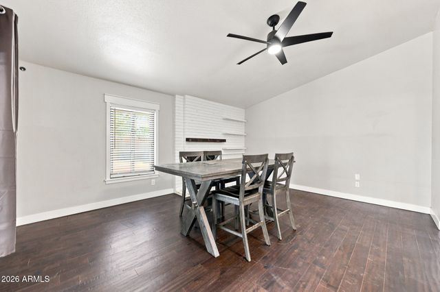 5028 E SHOMI Street, Phoenix, AZ 85044