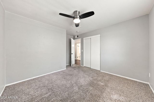 5028 E SHOMI Street, Phoenix, AZ 85044