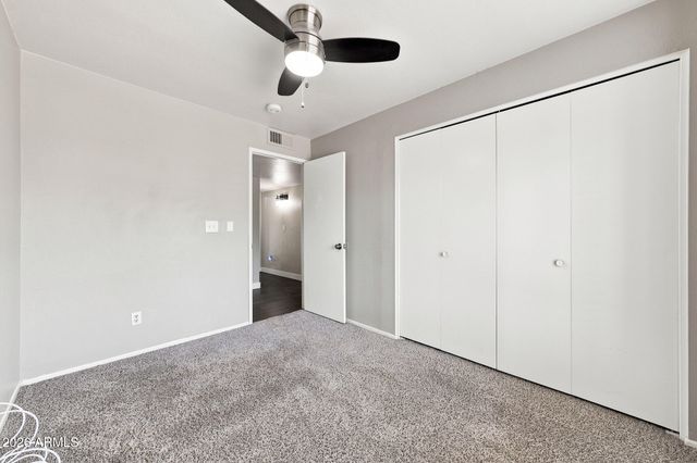 5028 E SHOMI Street, Phoenix, AZ 85044