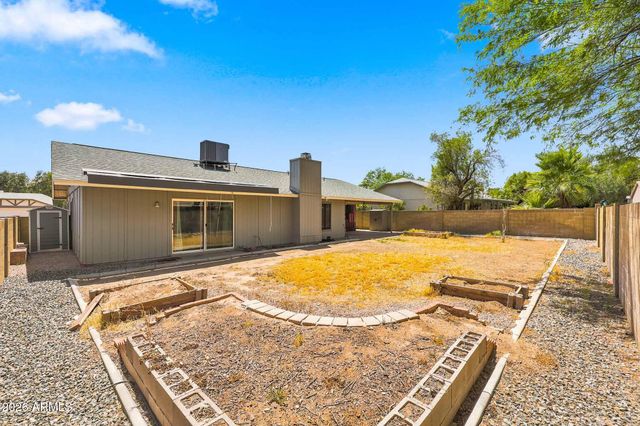 5028 E SHOMI Street, Phoenix, AZ 85044