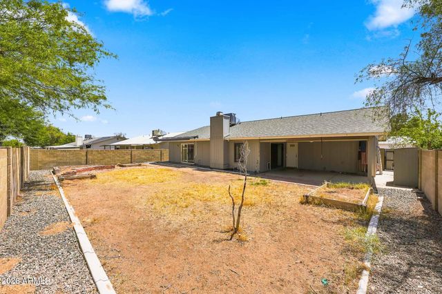 5028 E SHOMI Street, Phoenix, AZ 85044