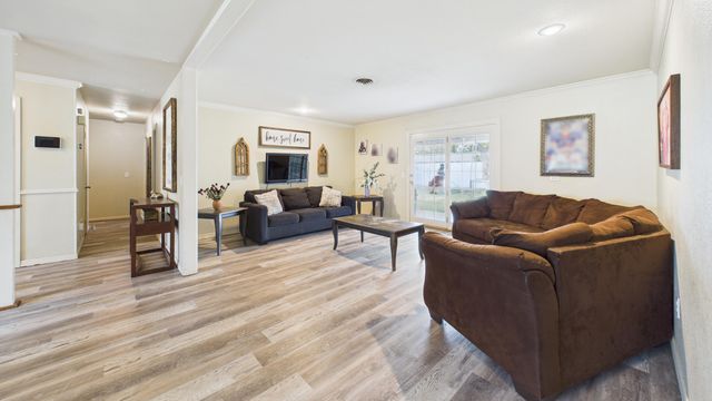 1107 Garland, Plainview, TX 79072