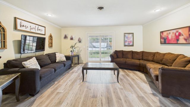 1107 Garland, Plainview, TX 79072