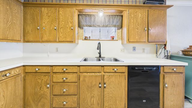 1107 Garland, Plainview, TX 79072