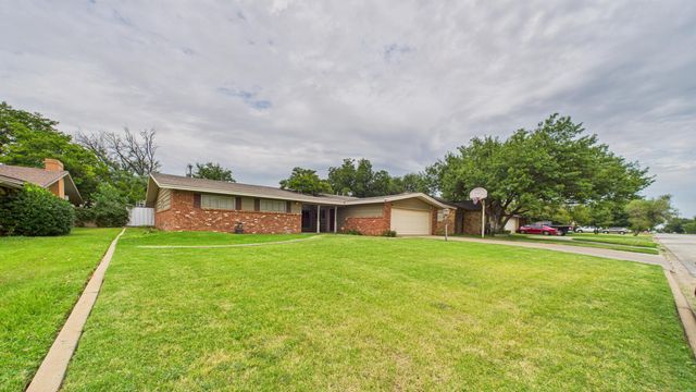 1107 Garland, Plainview, TX 79072