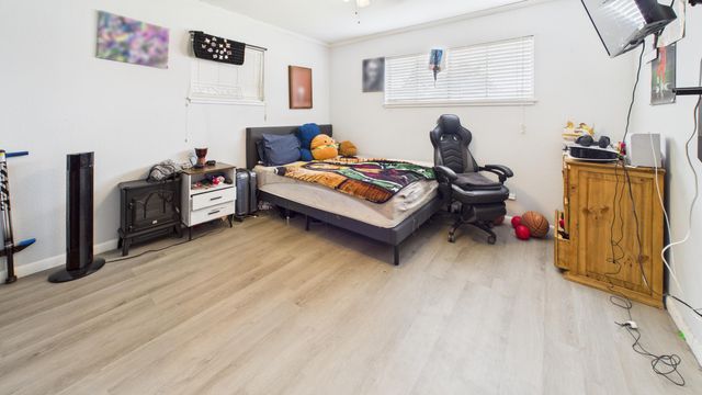 1107 Garland, Plainview, TX 79072