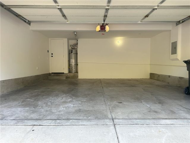 2252 Schlaepfer, Fullerton, CA 92833